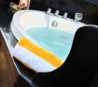 Jacuzzi